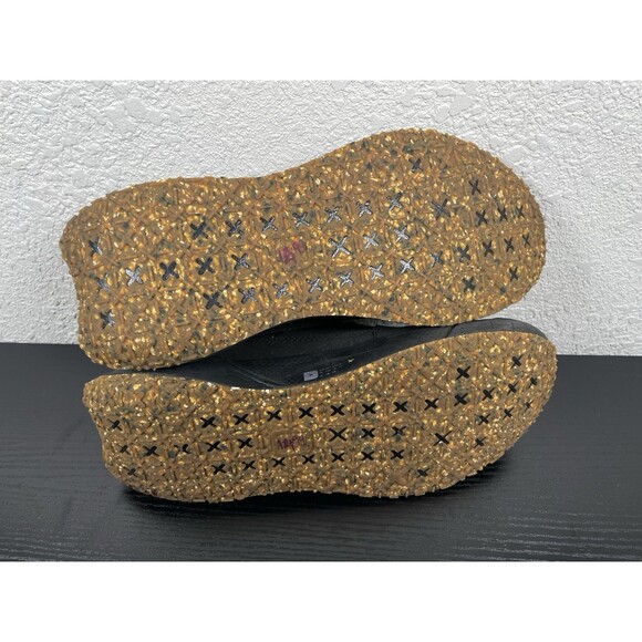 Deckers X Lab X-Scape RDSTR Womens 7 Black Microfiber Running Sneakers Shoes - Picture 6 of 8